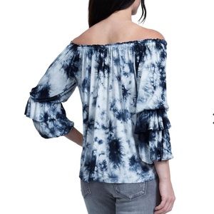 Blue tie-dye peasant top #70